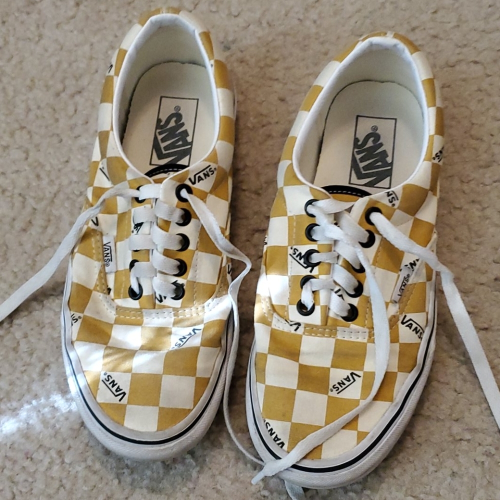 Vans - Picture 3 of 3